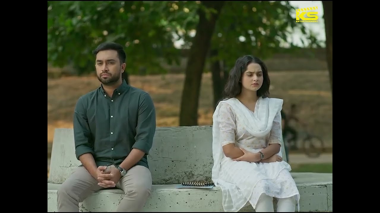 সব থেকে কষ্ট হয়, যখন আপনজনই সত্য লুকিয়ে রাখে
