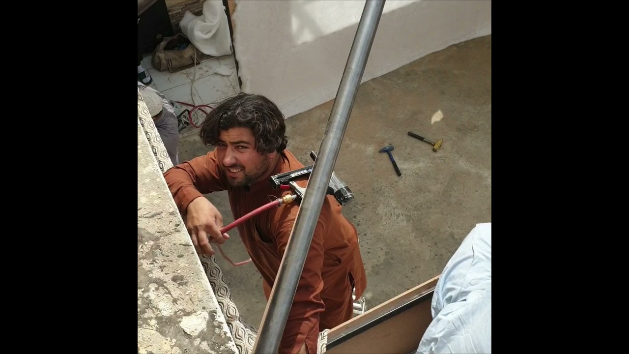 خيمة ملكية