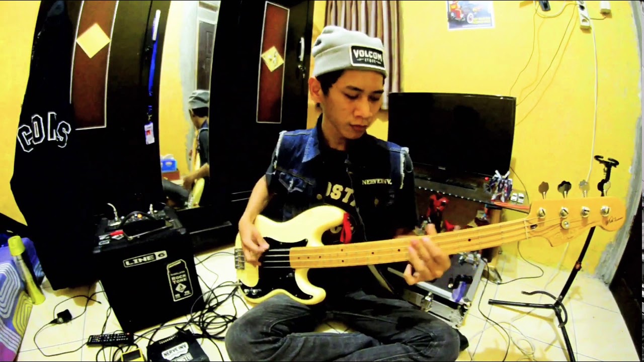 Comeback Kid - Surrender Control (Bass Cover)