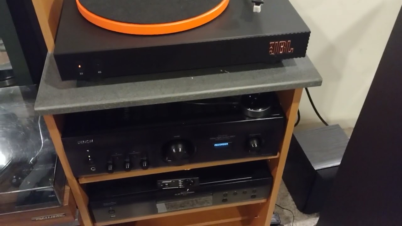JBL Spinner BT Turntable overview, demonstration, first impressions.