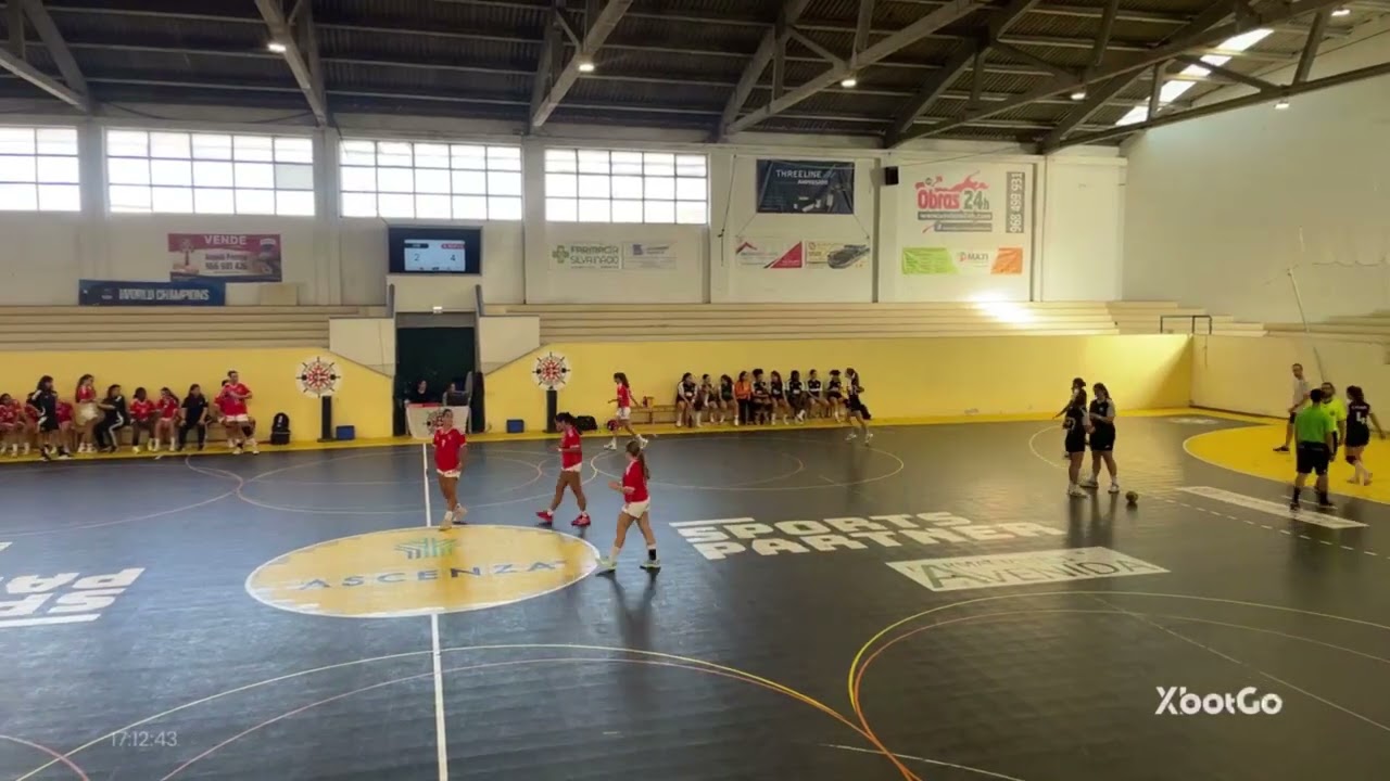 Sub 18 F - C. Naval Setubalense vs Sport Lisboa e Benfica