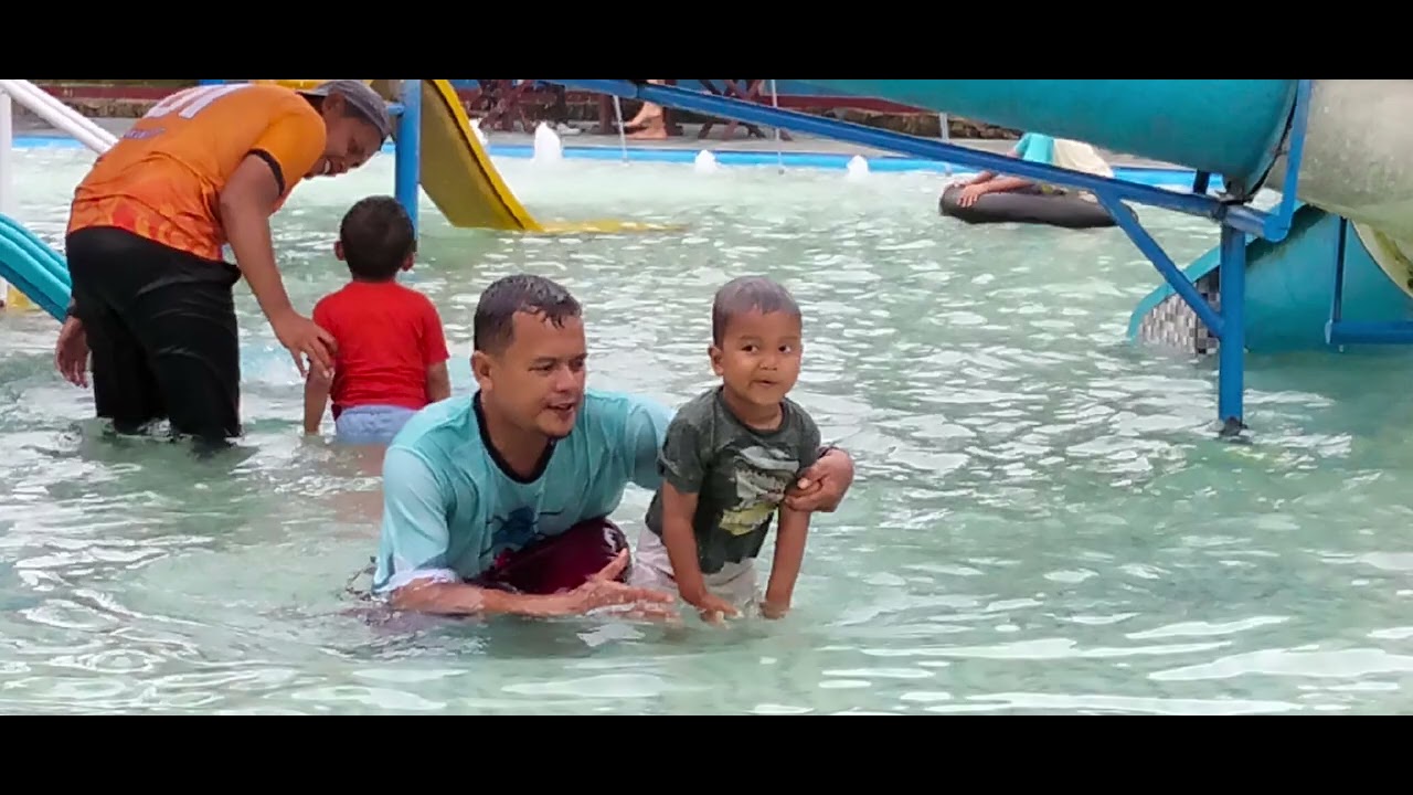 Antariksa Waterpark Limpung Batang