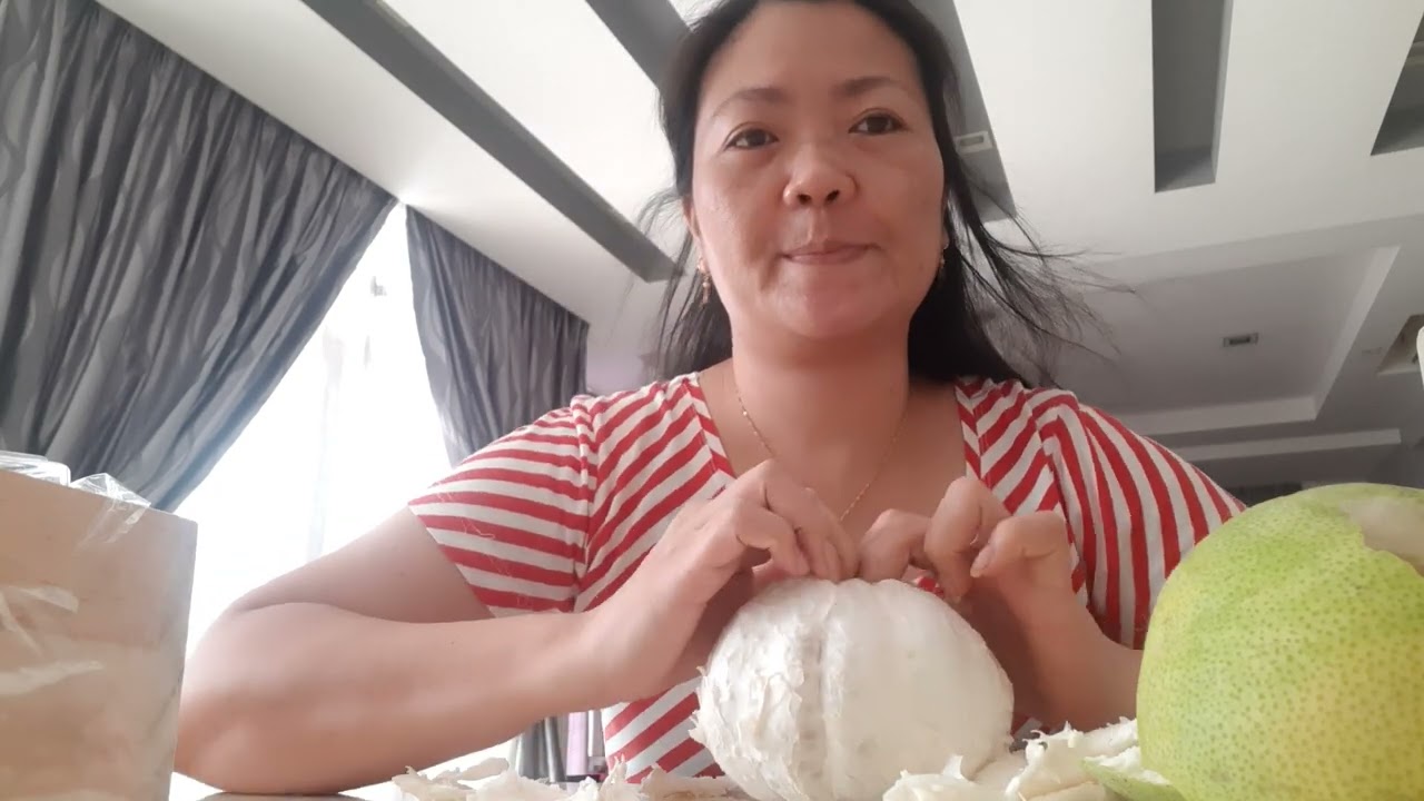 Paano Magbalat ng Pomelo #Mukbang Pomelo