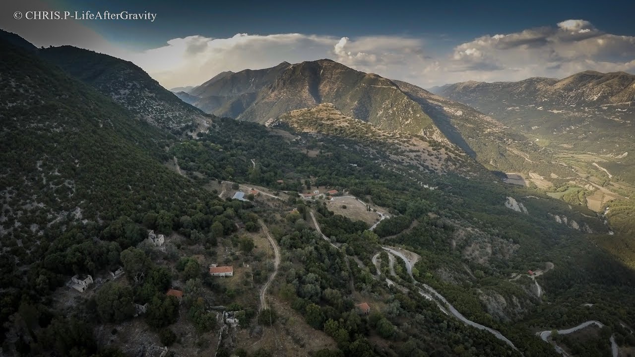 Τρίκαστρο Πρέβεζας: Η σιωπή στα Κυκλώπεια τείχη| abandoned village