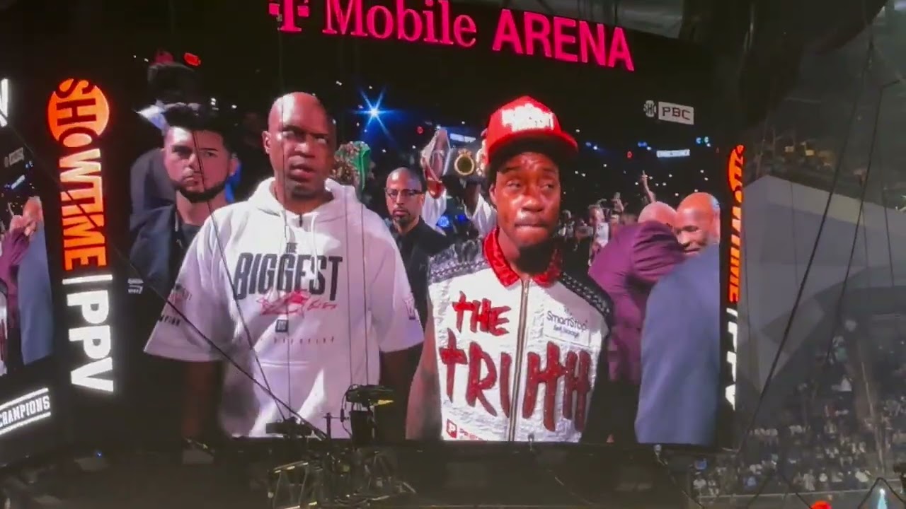 Errol Spence Jr and BigXthaPlug Walk Out to Texas Before Terence Crawford Fight
