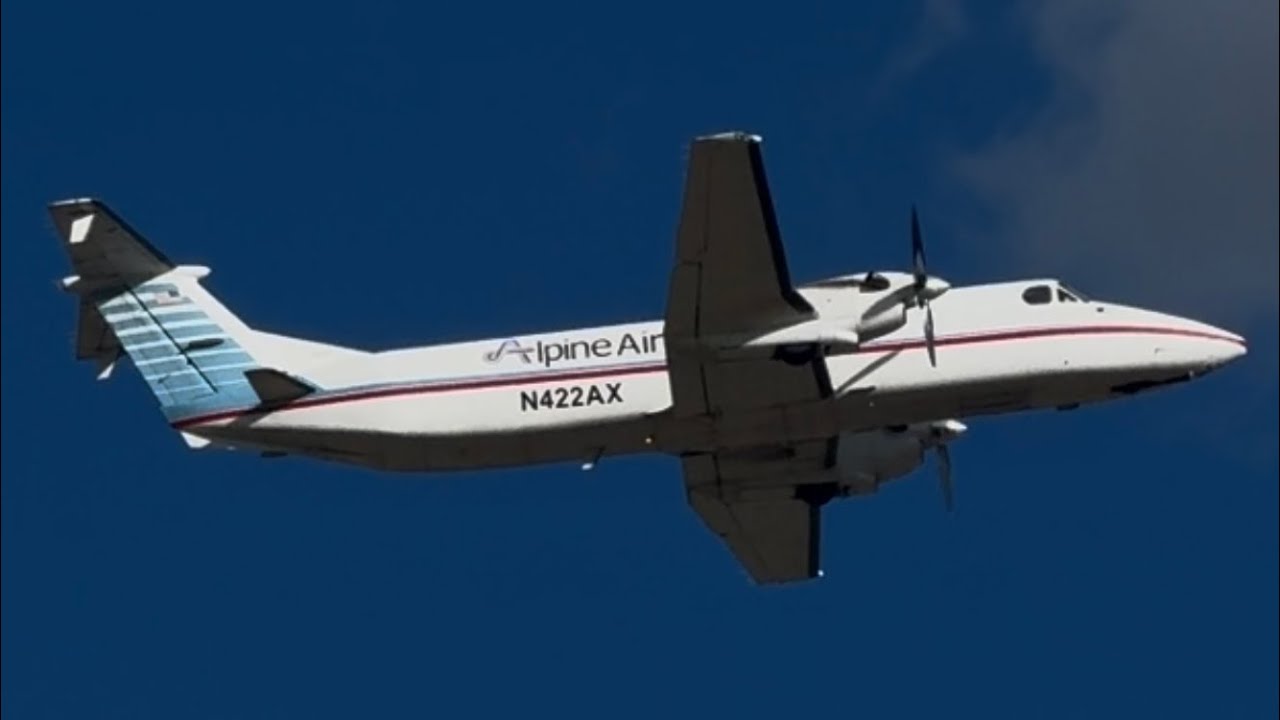 Alpine Air Express Beech 1900C Takeoff From Idaho Falls [N422AX]