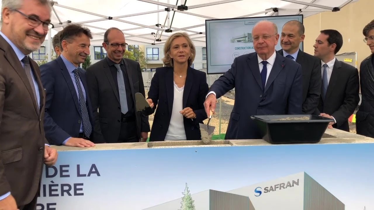 Safran lays cornerstone for new research lab near Paris