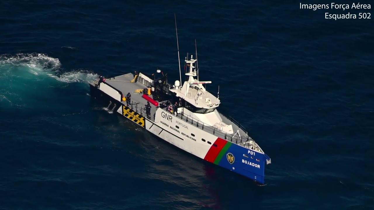 Força Aérea: 15 migrantes resgatados no Mediterrâneo