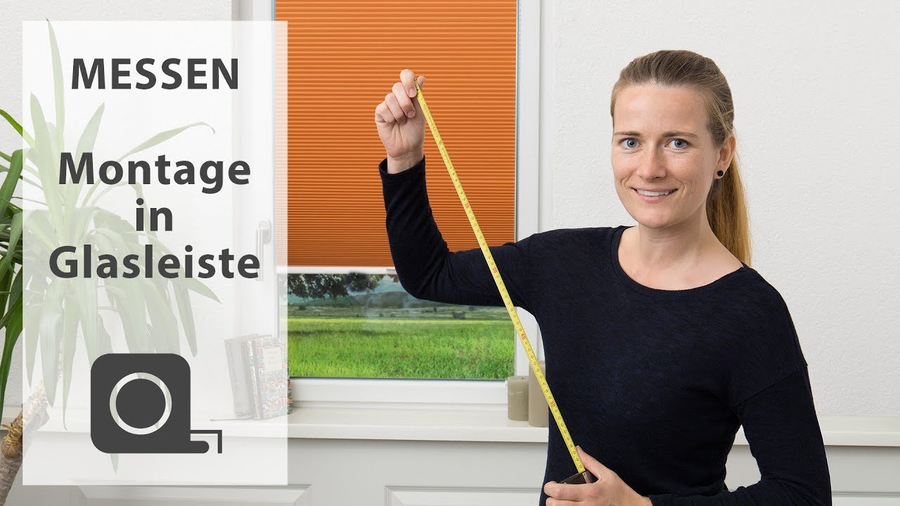 Fenster messen für die Plissee Montage in der Glasleiste
