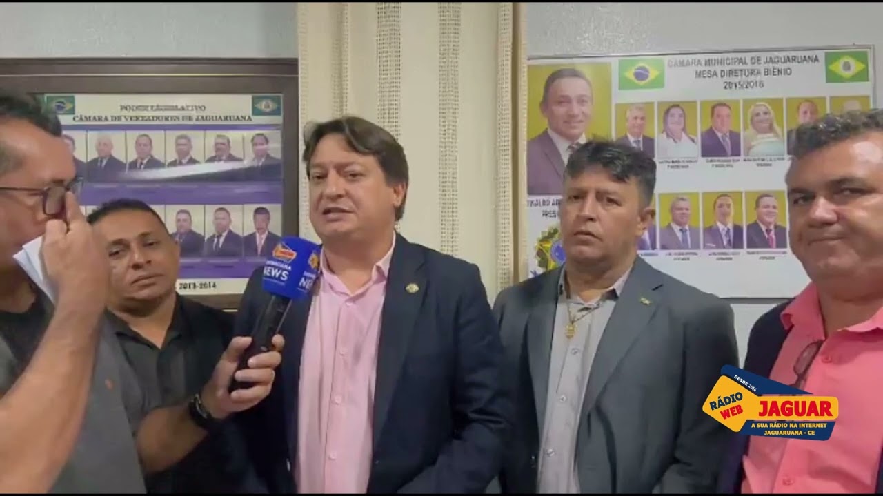 Presidente da Câmara concede entrevista à Rádio Web Jaguar durante sessão ordinária