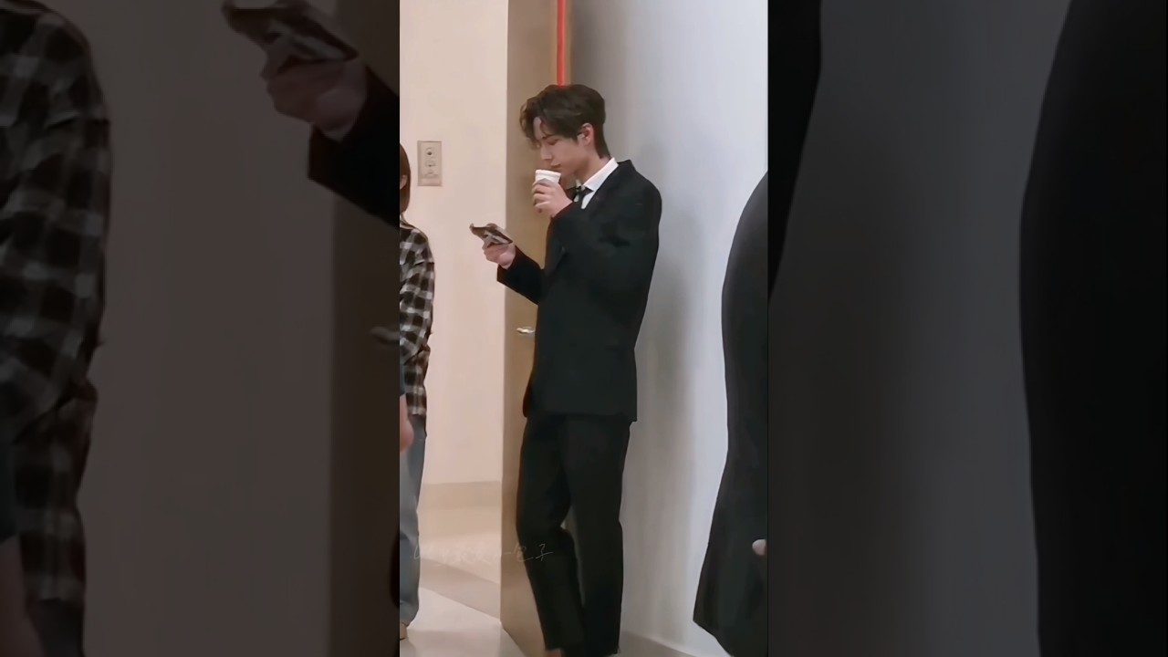 Shine like the ⭐ ... #wangyibo #wangyibo王一博 #王一博 #yibo #shortvideo #viral