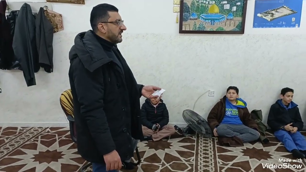 عرض توضيحي حول المسجدالاقصى و مسابقة ثقافية حول معالم المسجد الاقصى في مصلى مدرسةمحمداقبال الاساسية 