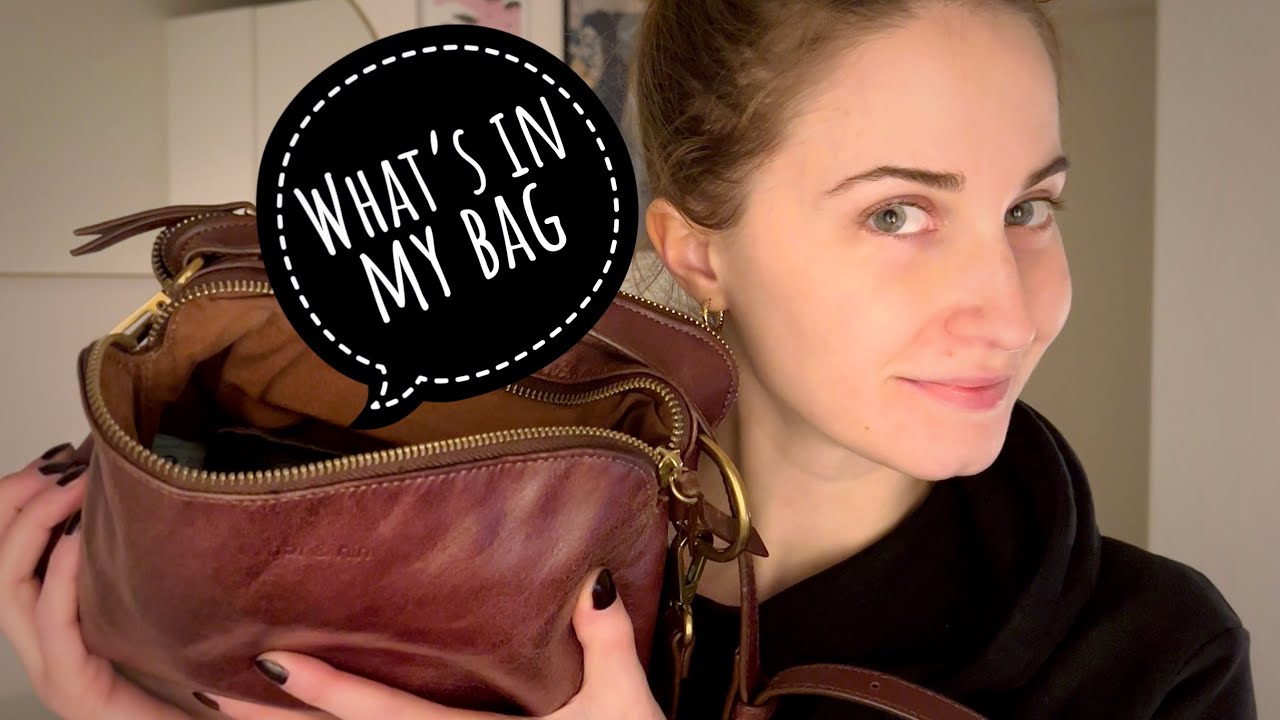 ASMR | What's in my bag 👜 