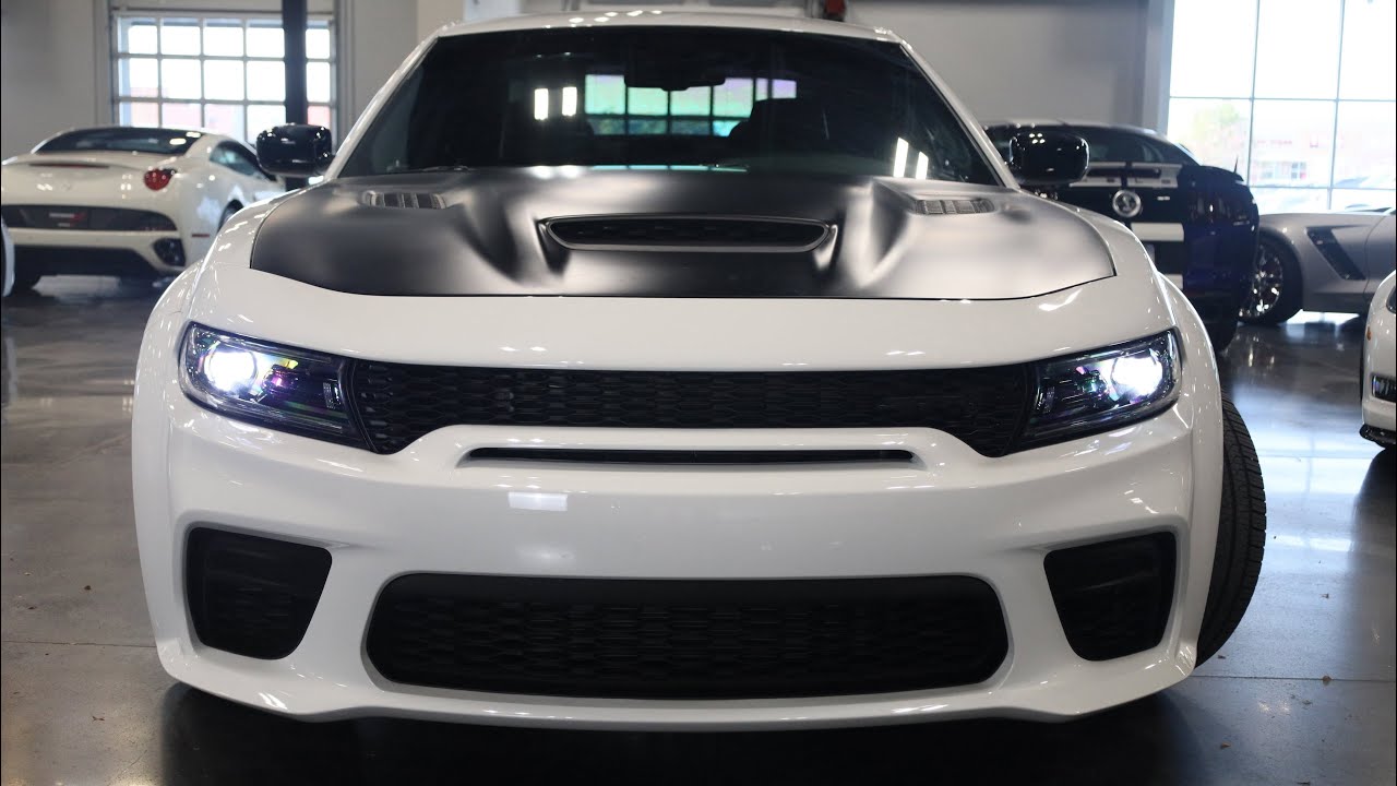 2023 Dodge Charger SRT Hellcat Widebody Jailbreak Walk Around & Start Up