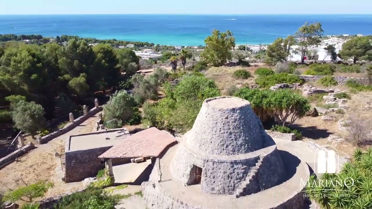 Fabbricato rurale  vista mare in vendita  nel Basso Salento