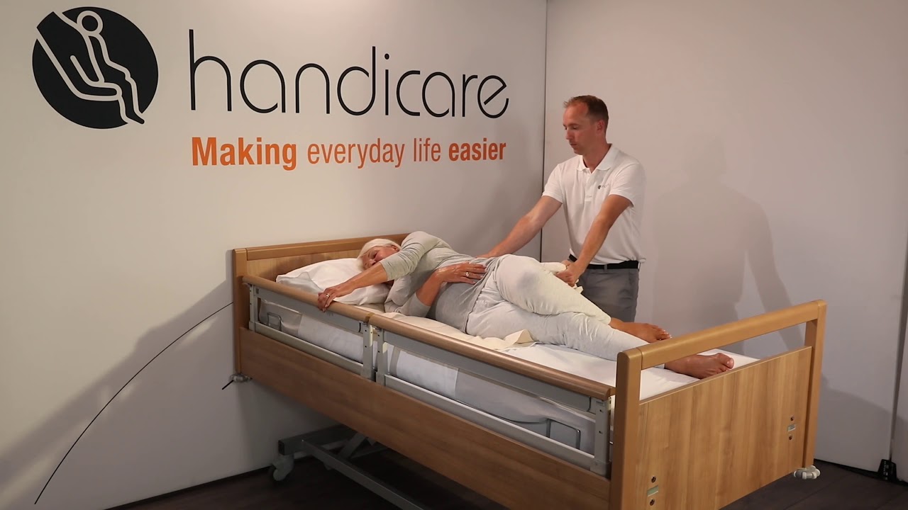 Draaien in bed met behulp van de EasyRoll (NL)