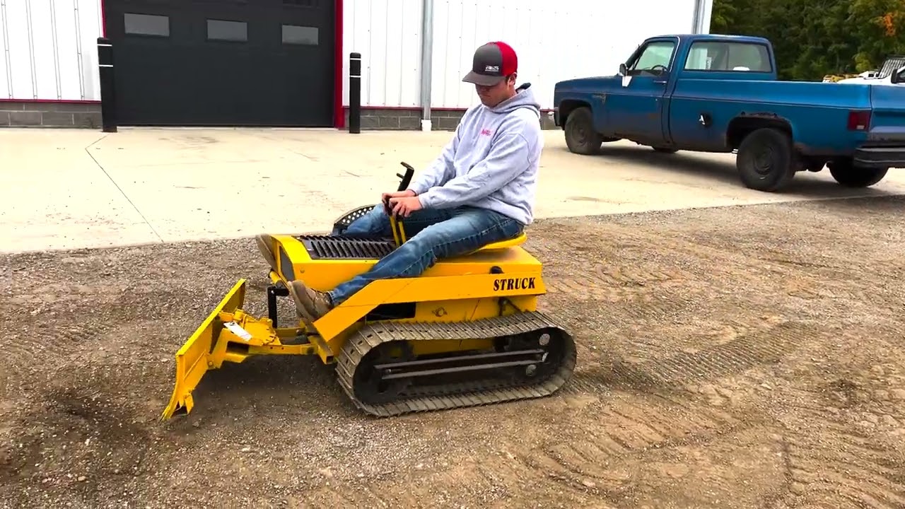 Struck Mini Dozer