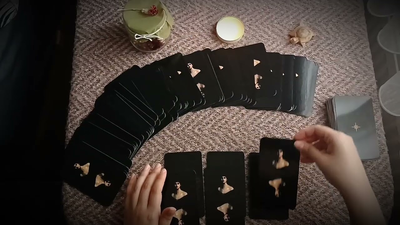 Geçmiş - Şimdi - Gelecek 3 kart açılımı TAROT