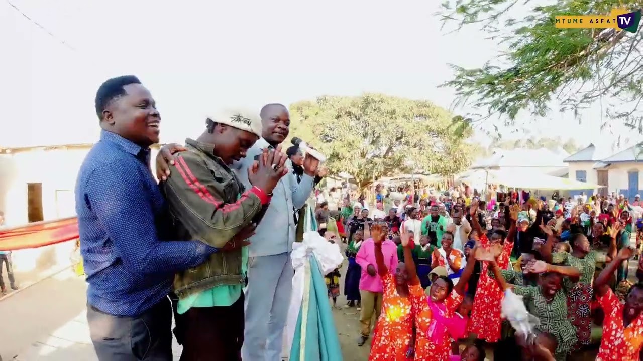 SHUHUDIA KIJANA ALIE VUTIWA NA UIMBAJI WA #SIMONI MWAMBEJE# AAHIDI KUBADILIKA KITABIA || 