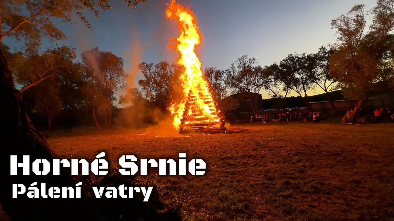 Pálení vatry - Horné Srnie | Slovensko