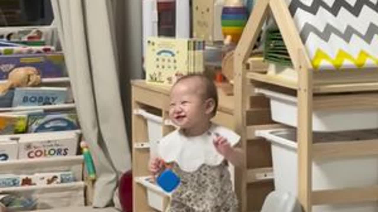 全职宝妈真实生活vlog，最近一天做好几顿饭  大宝高烧退了但还在低烧 宝儿最近和新阿姨玩的很开心～#记录真实生活 #vlog日常 #宝妈 #带娃
