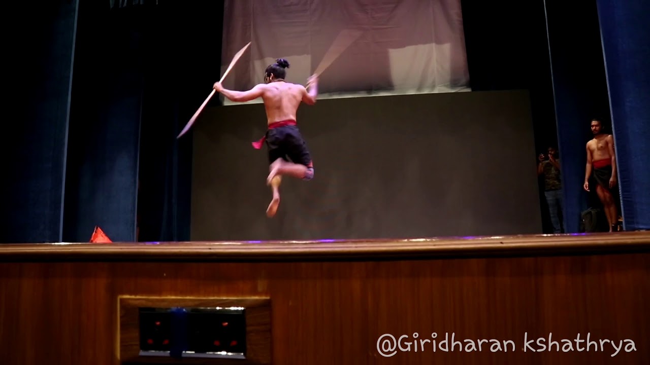 சிலம்பம்- Silambam rotation (இரட்டை சிலம்பம்- Double staff)!