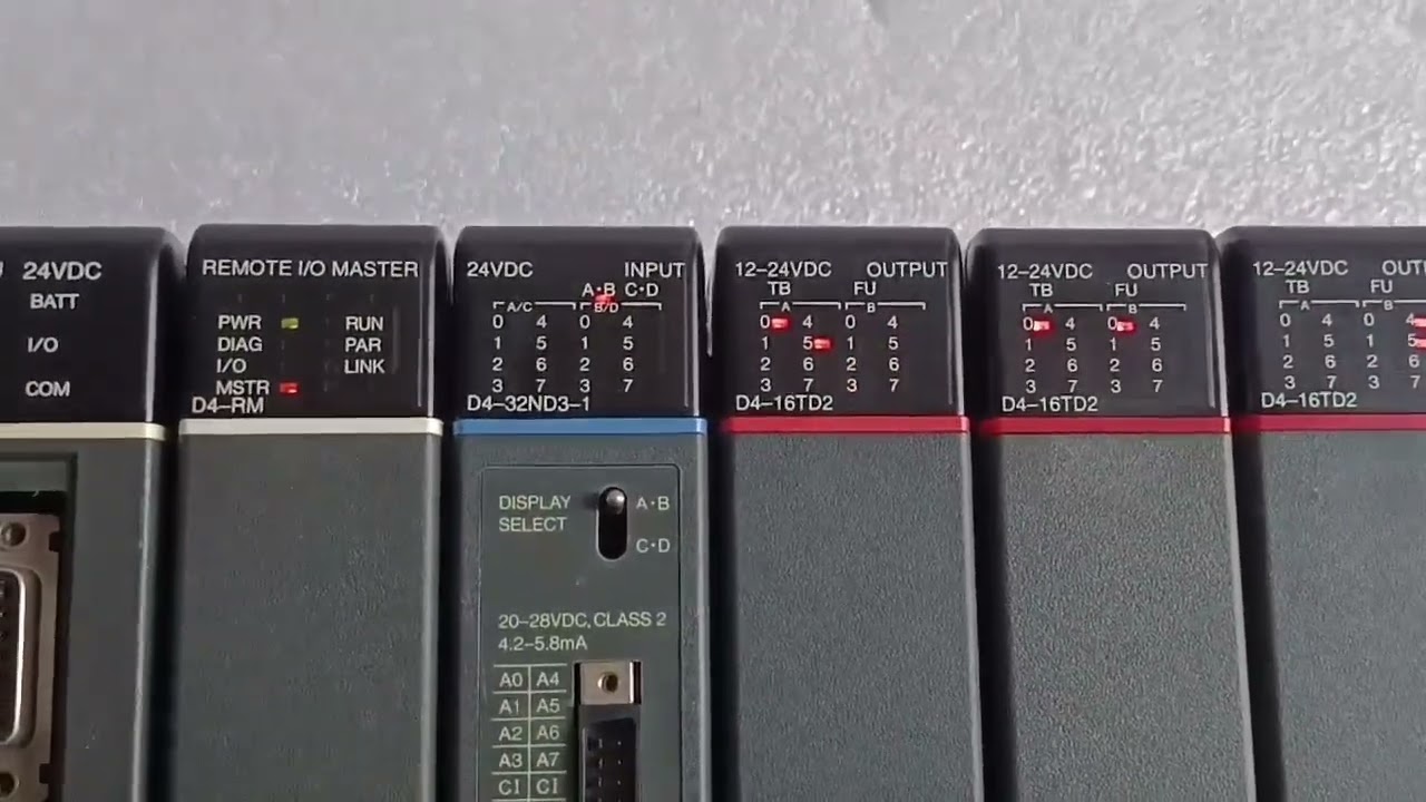 DIRECT LOGIC 405  DIRECT LOGIC D4-440DC-1 CPU