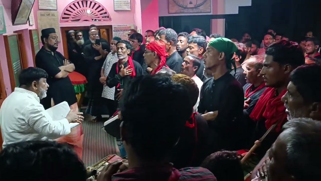 রঞ্চে জাব কাশেমের ঘোড়া। মহরমের মর্সিয়া পরিবেশনায় গড়পাড়া ইমামবাড়ী বালকের দল। Gar para Imambadi