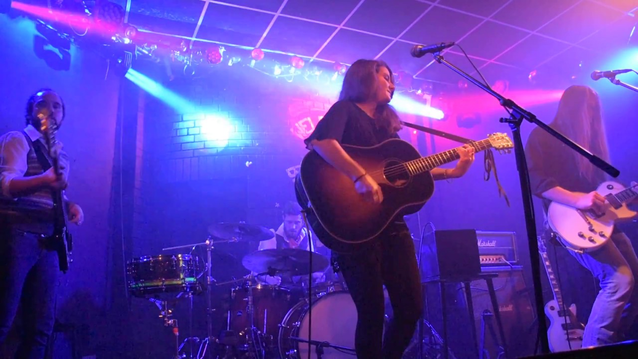 Weetwood Mac - Go your own way     - Leeds 2016