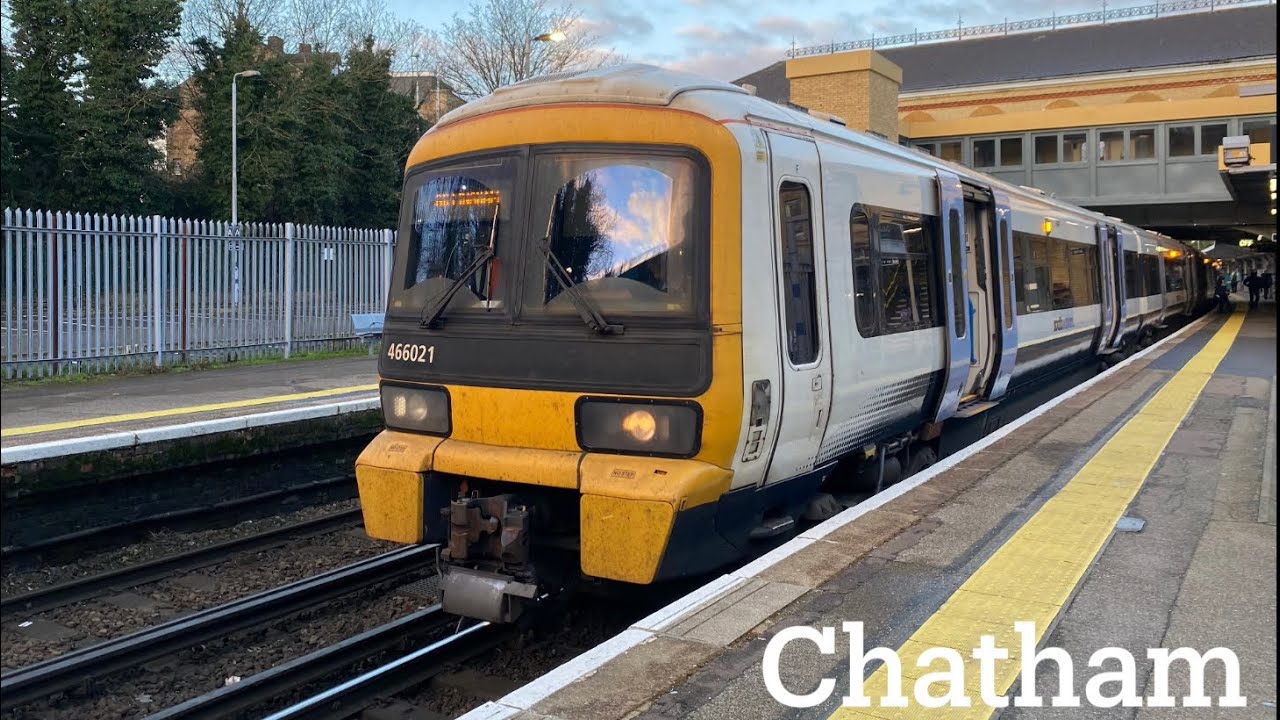Trains at: Chatham, 13.01.2023