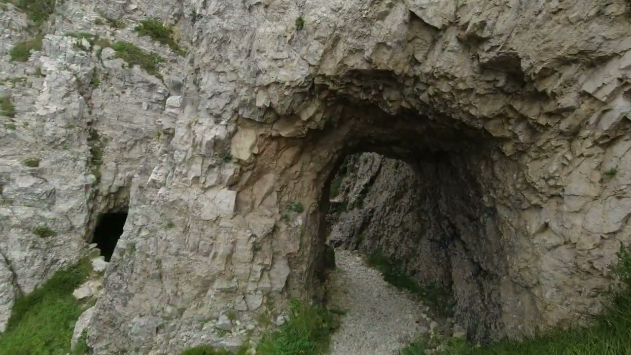 MONTE CORNETTO - Sentiero di Arroccamento anello dal Passo Pian delle Fugazze