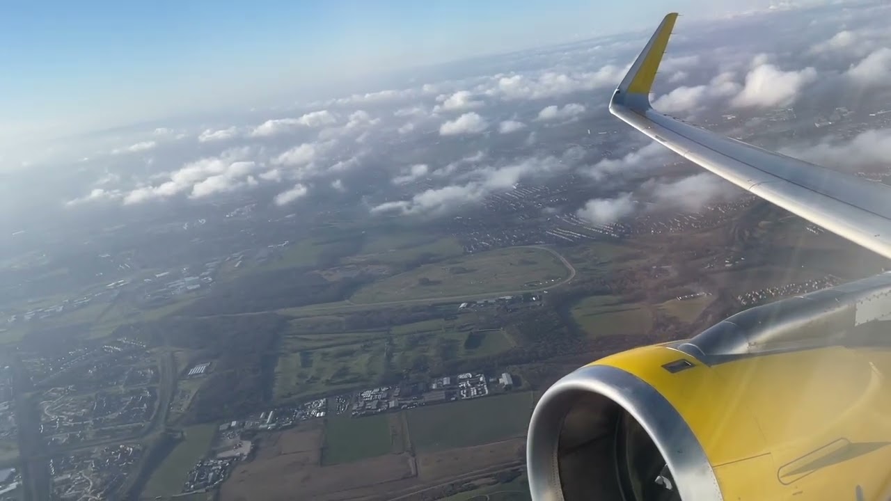 Vueling A321 Newcastle (NCL) - Paris Orly (ORY)