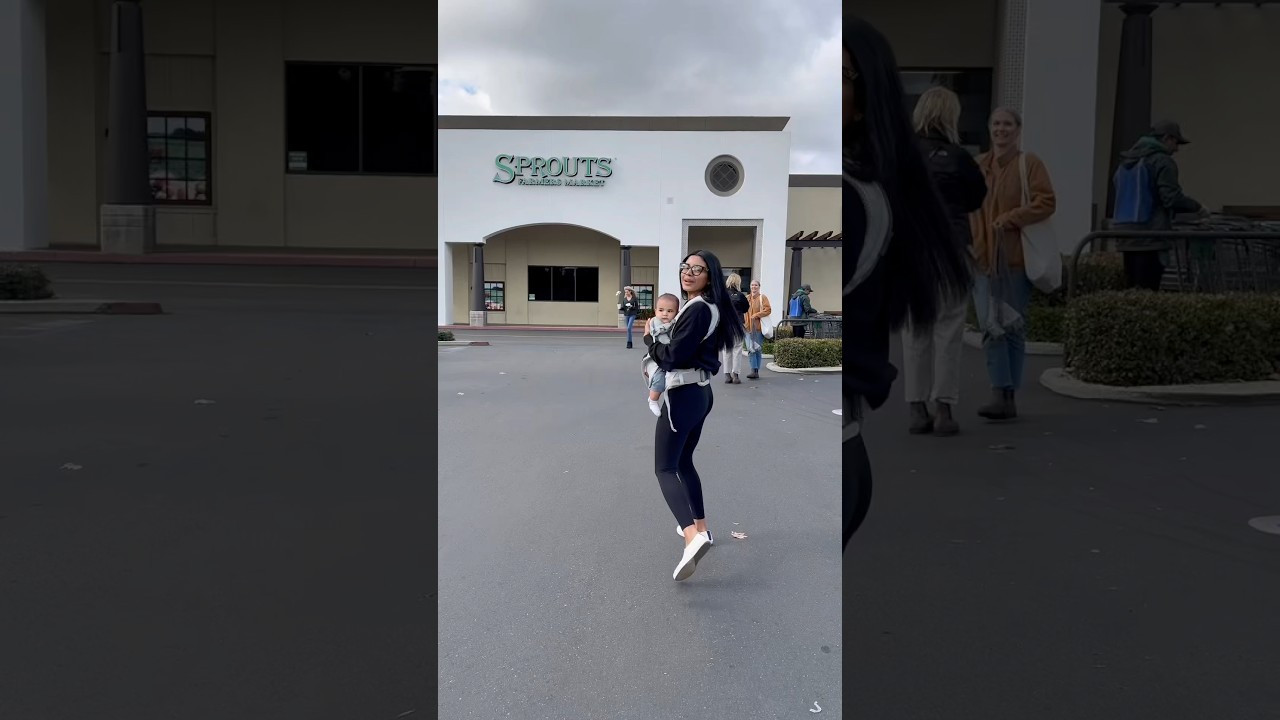 Grocery shopping with me and my 7-month-old baby 🛒👶 #babybjorn