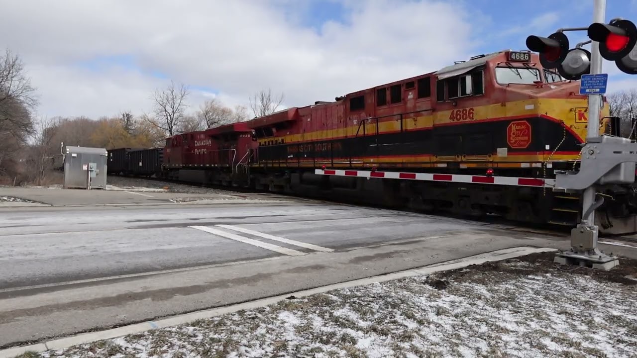 March 17/26 CPKC 239 WB Passing mile 59 on the Galt sub