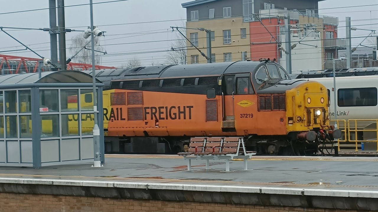 Colas UTU with 37057 and 37219 at Cambridge (15/2/26) ft: Jack