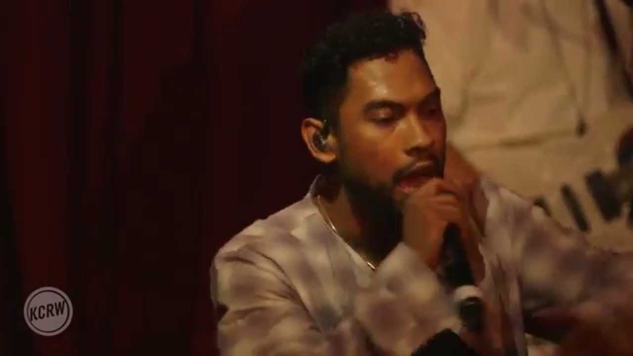 Miguel performing 