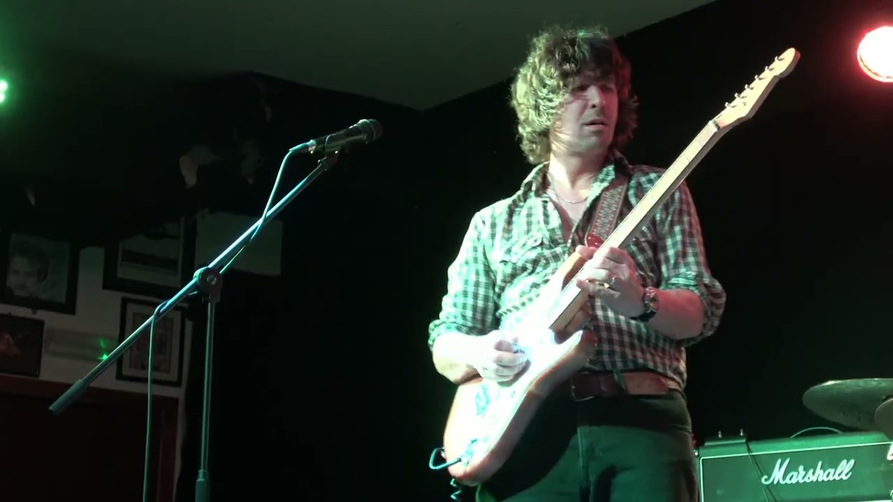 Band of Friends - Overnight Bag - Backstage, Kinross, Scotland. 12/01/26