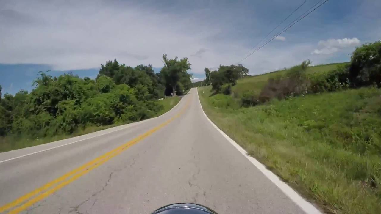 Honda Shadow Spirit - Cruising the Missouri Countryside
