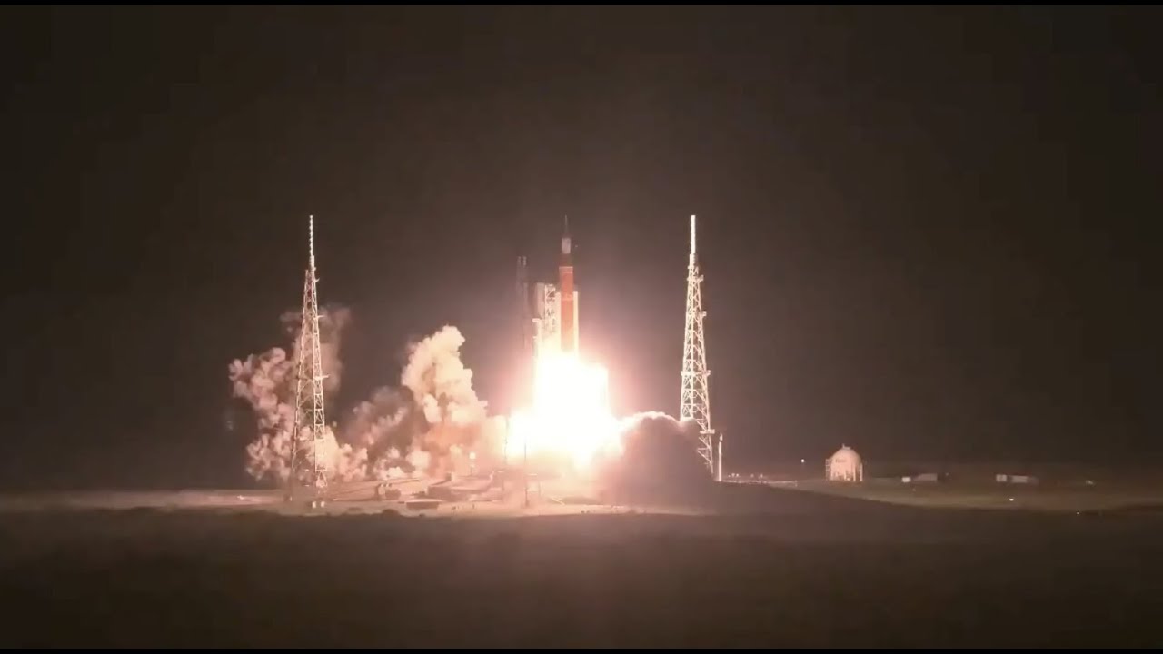 Старт! Ракета НАСА «Артемида-1» отправляется на первую историческую миссию