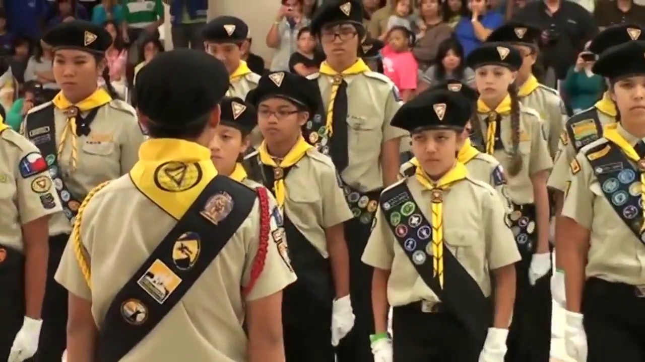 This Edinburg Castle pathfinder club drill, will leave you speechless.