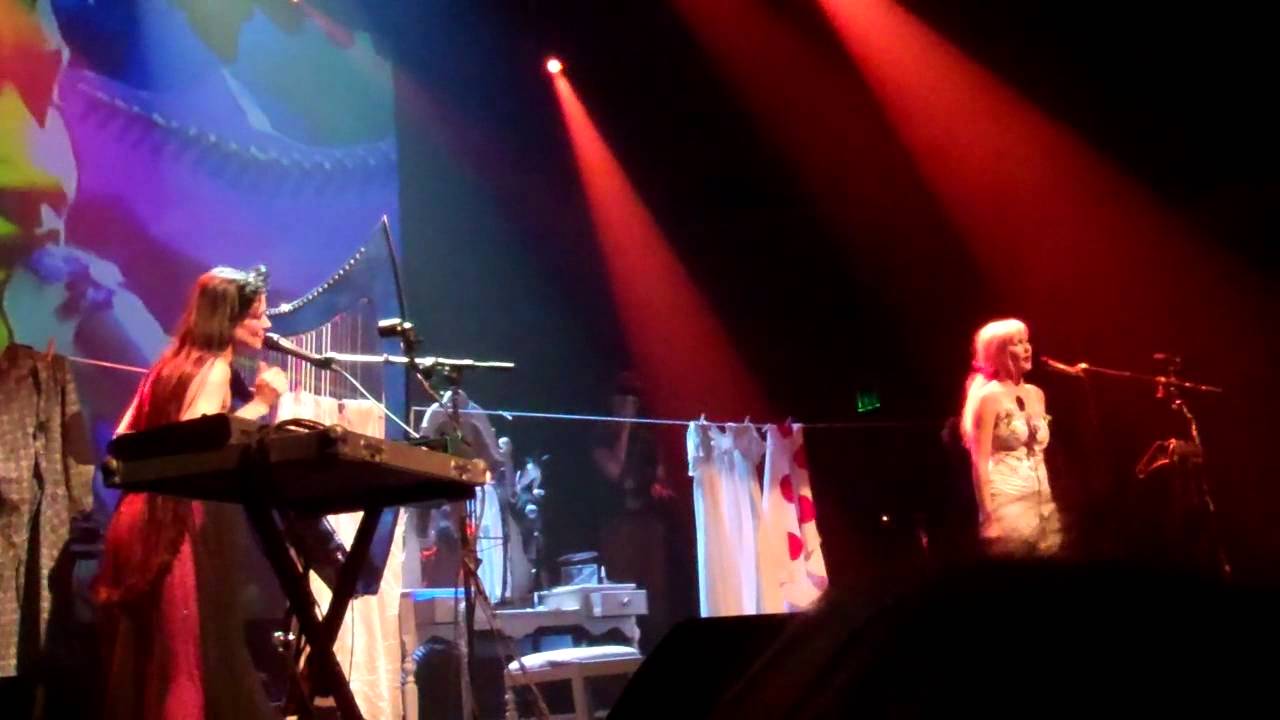 CocoRosie "Tearz for Animals"