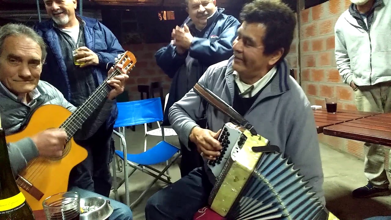 LEO CABANA 