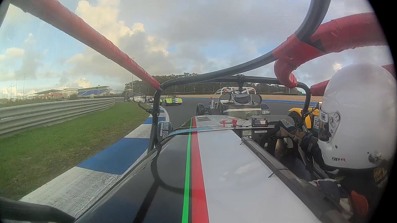 Last Lap Crash - Estoril Caterham Festival 2024 - 420R Race 1