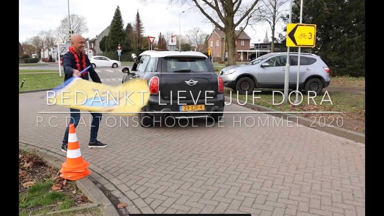 Afscheid juf Dora Lipdub Kaboeja met de hele school
