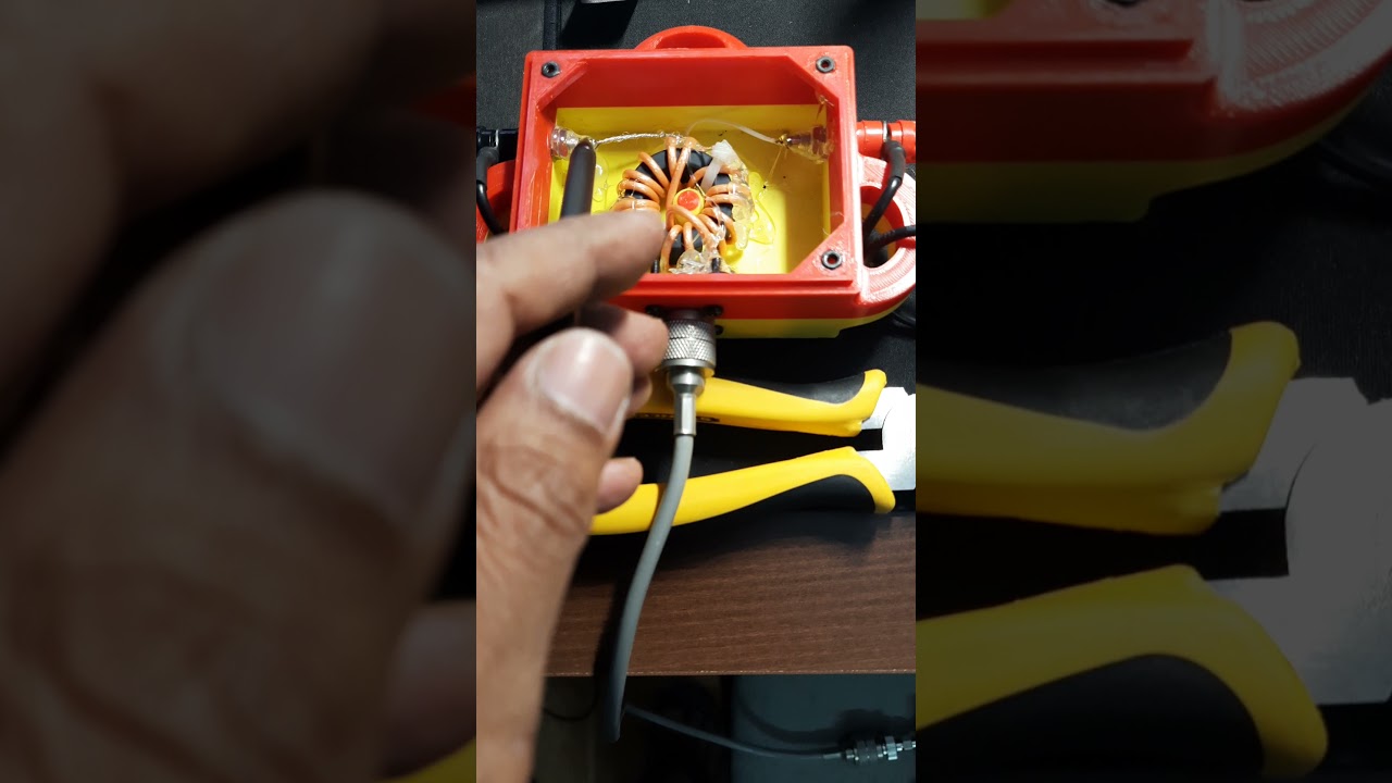 Hobbytivity 40m antenna current BalUn by VU2CUW indoor test with NanoVNA and MFJ antenna analyzer!👍