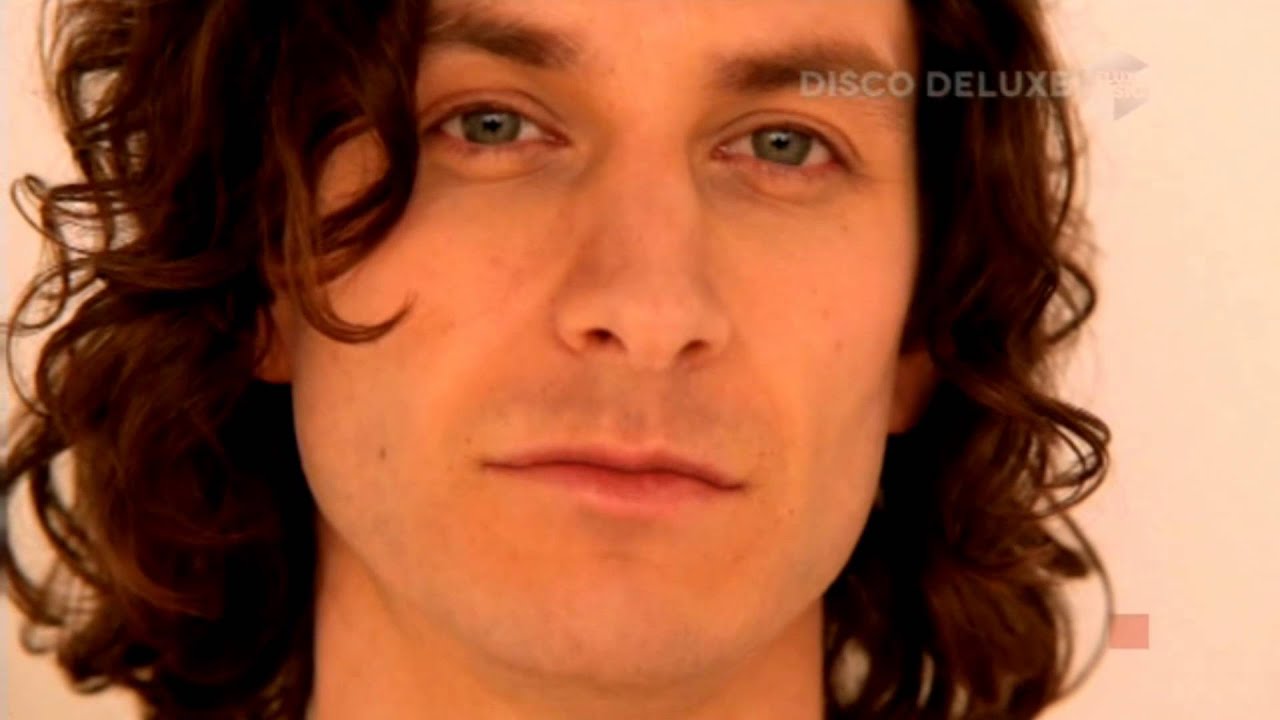 GOTYE vs MADCON Somebody that I used to Beg