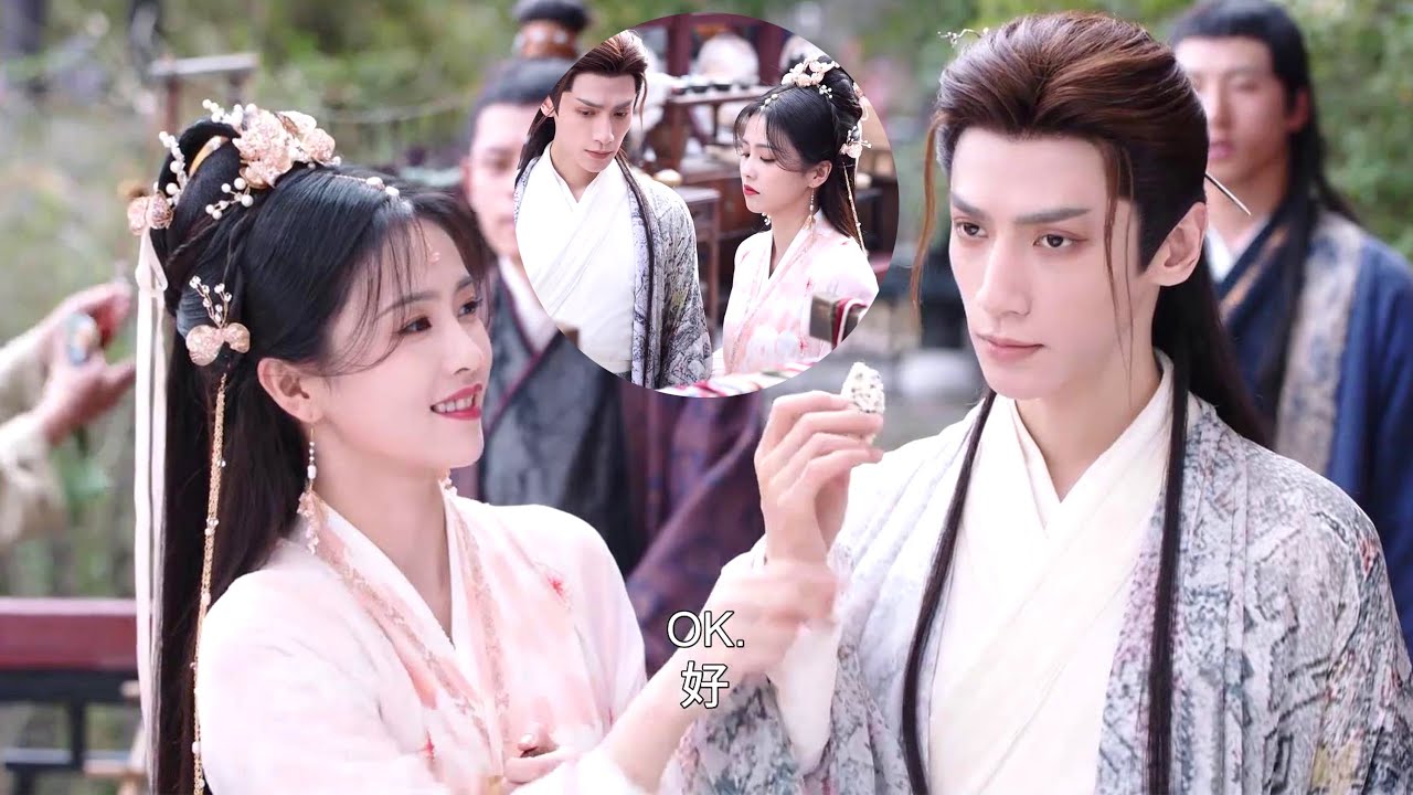 灰姑娘撒娇让魔王吃东西，魔王拗不过灰姑娘陪她逛街买礼物！#长月烬明