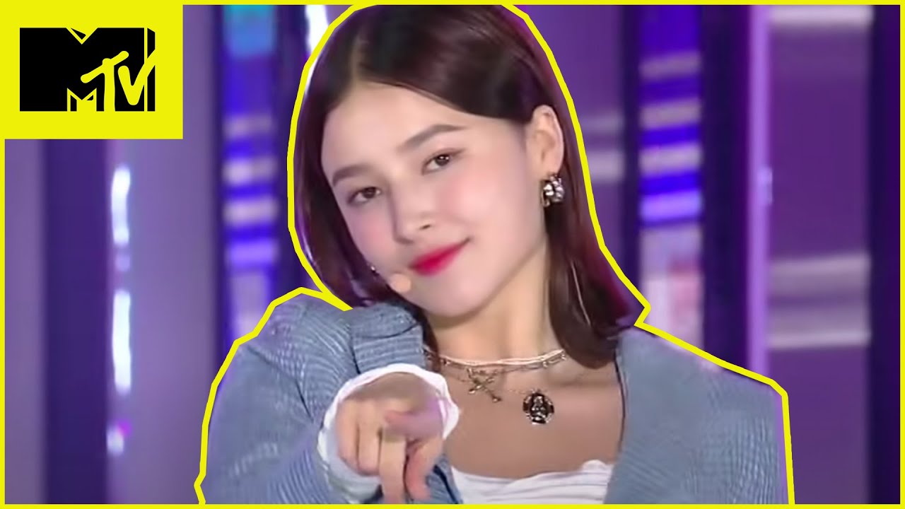MOMOLAND(모모랜드) - 'Thumbs Up' | 2020 Asia Song Festival