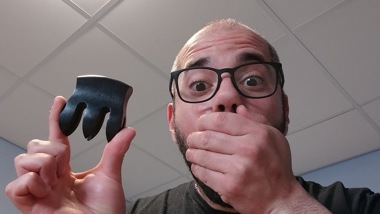 How I play the double bass: mutes