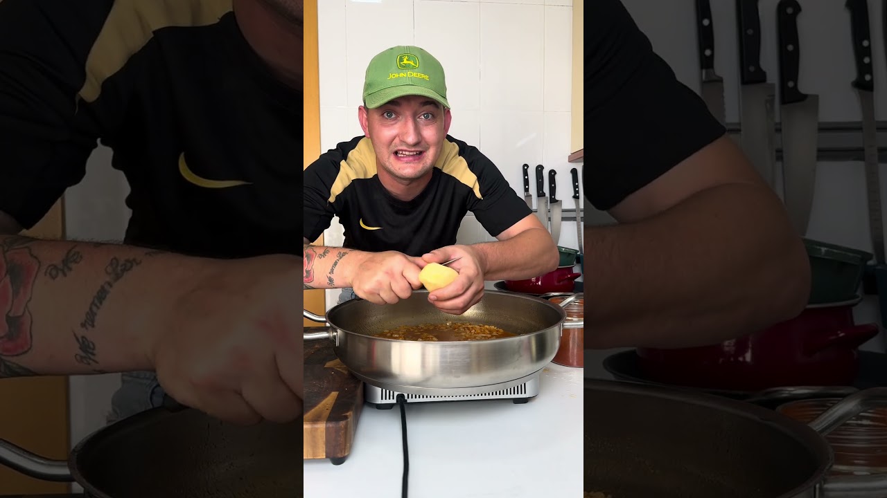 SALCHICHAS CON HUEVOS Y PATATAS 🥔 .#viral #a #como #receta #patatas #salchichas #huevos #verano